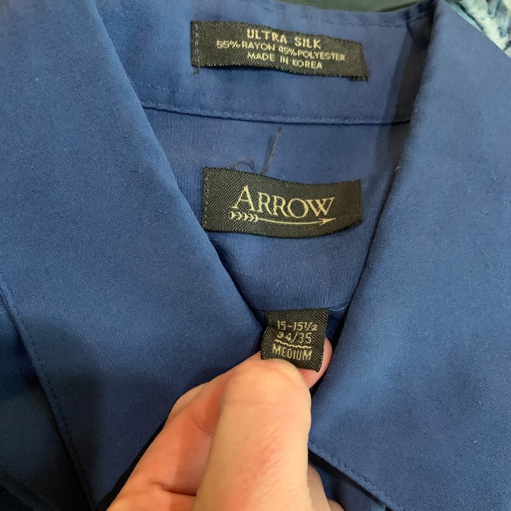 Arrow Ultra Silk; SZ M, 15 to 15 1/2, 34/35
